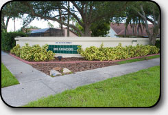 Briarwood's South Entrance North Side